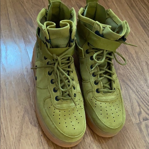 Godess of Victory AF1 Mid Size 8 - Picture 1 of 4